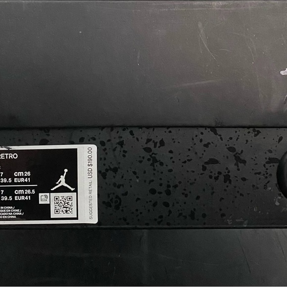 Black cat Jordan’s 2020 main image 7